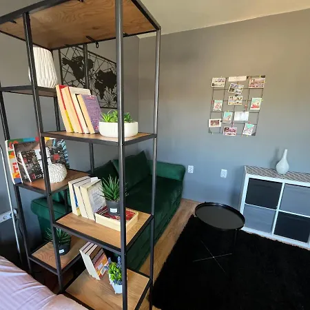 Apartman Mickitos Center *
