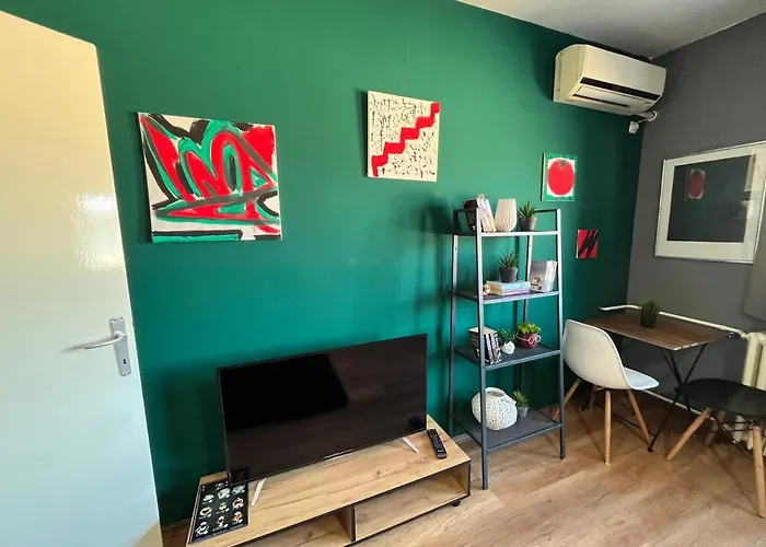 アパート Mickitos Center