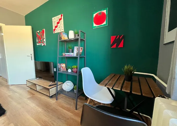 Mickitos Center スコピエ